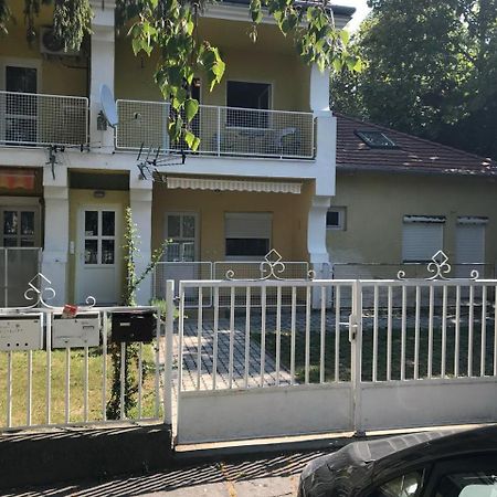 Sofia Appartamento Hévíz Esterno foto