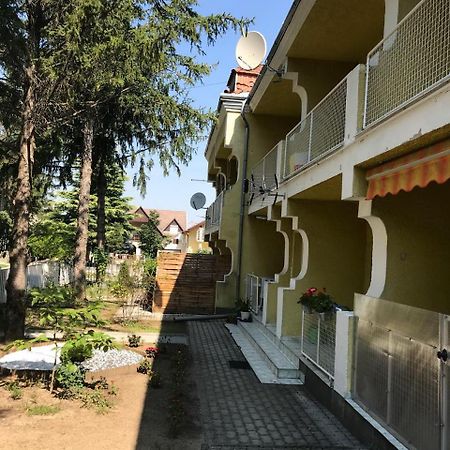 Sofia Appartamento Hévíz Esterno foto